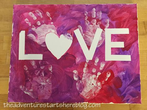 Toddler Crafts Valentines Day, Toddler Valentine Crafts, Valentine Art Projects, Valentines Day Ideas, February Crafts, Easy Valentine Crafts, Christmas Canvas Art, Preschool Valentines, Valentine Activities