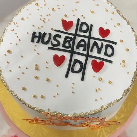 Cake for husband/ pineapple flavor cake +258 84 746 4469 Maputo Mozambique #cakelove #cakesofinstagram #cakedesign #cakeart #cakeformale #cakeforhusaband #cakefordad #cakeforhim #chocolatecake Maputo Mozambique, Birthday Cake For Husband, Cake For Husband, Maputo, Husband Birthday, Cake Art, Mozambique, Cake Designs, Chocolate Cake