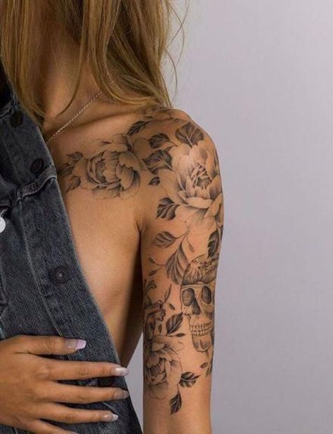 20 idées de tatouage pour femme inspirants Pearl Tattoo, Men Tattoos, Inspiration Tattoos, Floral Tattoo Design, Cat Tattoos, Shoulder Tattoos For Women, Tiny Tattoo, Inked Magazine, Best Sleeve Tattoos