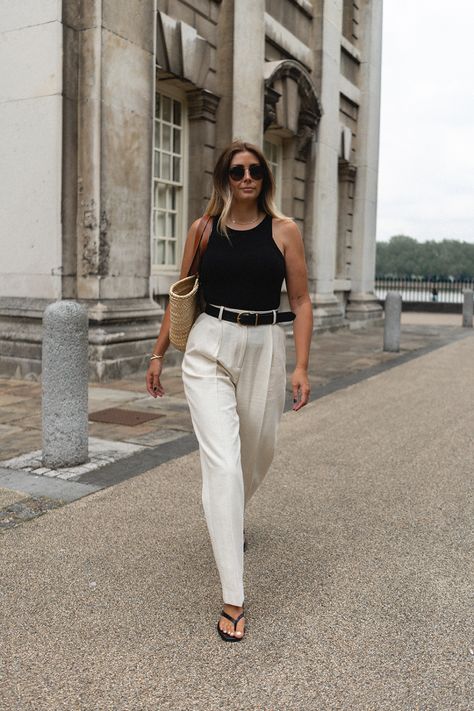 White Trousers Outfit, Black Tank Tops Outfit, Black Trousers Outfit, Trousers Women Outfit, Emma Hill, Summer Business Casual Outfits, Black Linen Trousers, Casual Chique, Trouser Outfits