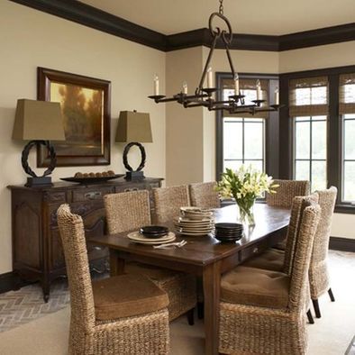 Cream with dark trim - would this be too dark in our house? Might be good variation if other rooms are lighter Dark Wood Trim, Stained Trim, Dark Trim, Paris Home, Traditional Dining, Traditional Dining Room, Ideas Hogar, Room Paint Colors, The Dining Room