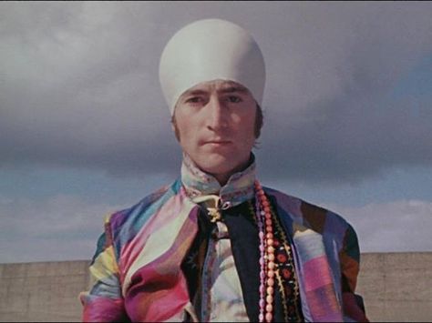 1967 - John Lennon in Magical Mystery Tour film. John Lennon Yellow Submarine, John Lennon 1965, Happy Birthday George, Blue Jay Way, John Lennon With Cat, Magical Mystery Tour John Lennon, Beatles Magical Mystery Tour, I Am The Walrus, Beatles Abbey Road