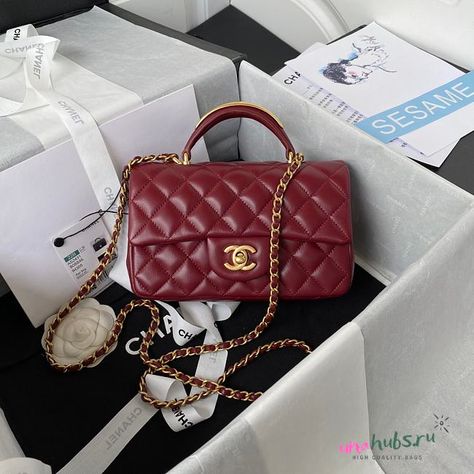 Chanel 22B Mini CF handle red bag - unahubs.ru Chanel Mini Flap Bag, Iced Chai, Chanel Top, Chanel Mini, Guangzhou China, Tea Latte, Chai Tea, Luxury Bag, Designer Crossbody Bags