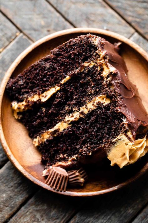 Gluten Free German Chocolate Cake, Chocolate Peanut Butter Cake Recipe, Peanut Butter Cake Recipe, Peanut Butter Frosting Recipe, Snickers Cake, Peanut Butter Icing, Chocolate Peanut Butter Cake, Butter Cake Recipe, Butter Icing