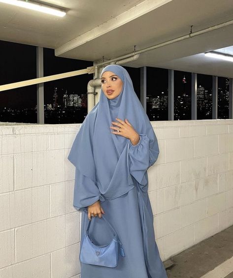 Khimar Outfit, Islamic Modest Fashion, Modest Outfits Muslim, Estilo Hijab, Modesty Outfits, Hijab Fashionista, Modest Fashion Hijab, Muslim Outfits Casual, Muslim Fashion Hijab Outfits