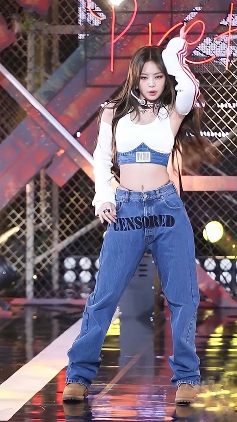 Jennie Pretty Savage, Blackpink Fancam, Pretty Savage, Kpop Fashion Outfits, Hot Outfits, Cosplay Outfits, Performance Outfit, Blackpink Fashion, Kpop Outfits