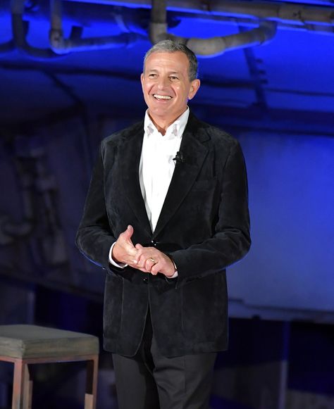 Bob Iger, Urban Rivals, 21st Century Fox, Walt Disney Company, Sunday Night, Bring Back, Business News, The End, Vision Board