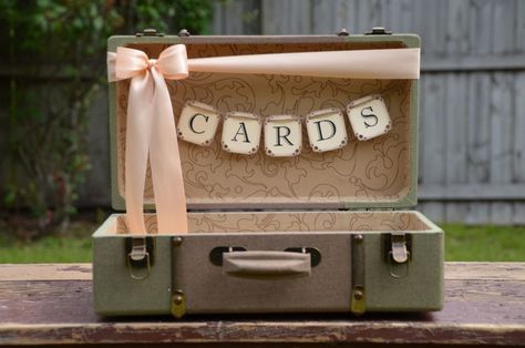 Wedding Card Box Sign, Suitcase Card Box, Vintage Suitcase Wedding, Suitcase Decor, Vintage Wedding Cards, Card Box Holder, Table Card Holder, Wedding Card Box, Old Suitcases