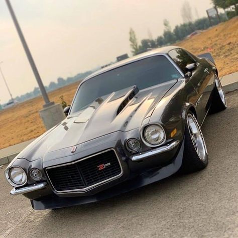 Z28 Camaro, Chevrolet Camaro 1970, Modded Cars, 2nd Gen Camaro, Chevy Camaro Z28, Old Muscle Cars, Car Wheels Rims, Chevy Muscle Cars, Custom Muscle Cars