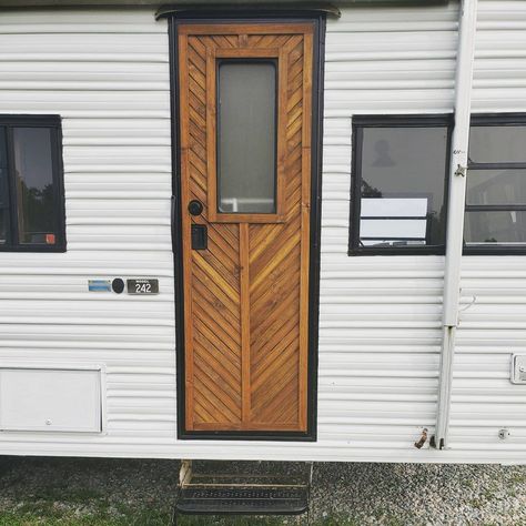 Y'all....these doors!!!😍 . . I shouldn't be surprised that @timmynice52 would do amazing carpentry work on this exterior. But I'm still… | Instagram Vintage Camper Exterior Ideas, Painted Trailer Exterior, Camper Door Remodel, Trailer Door Makeover, Exterior Camper Door Makeover, Diy Camper Door Replacement, Camper Makeover Ideas Diy, Rv Door Ideas, Diy Rv Door