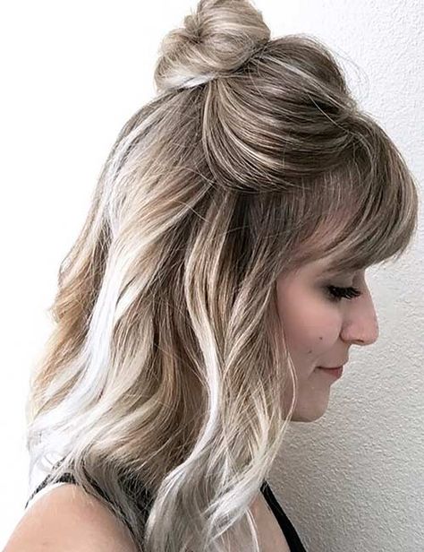 20 Incredible Medium Length Hairstyles With Bangs Wedge Hairstyles, Wedding Hairstyles Medium Length, Asymmetrical Hairstyles, Hairstyles With Glasses, Bangs With Medium Hair, Shoulder Hair, Funky Hairstyles, Fringe Hairstyles, Hairstyles For Round Faces