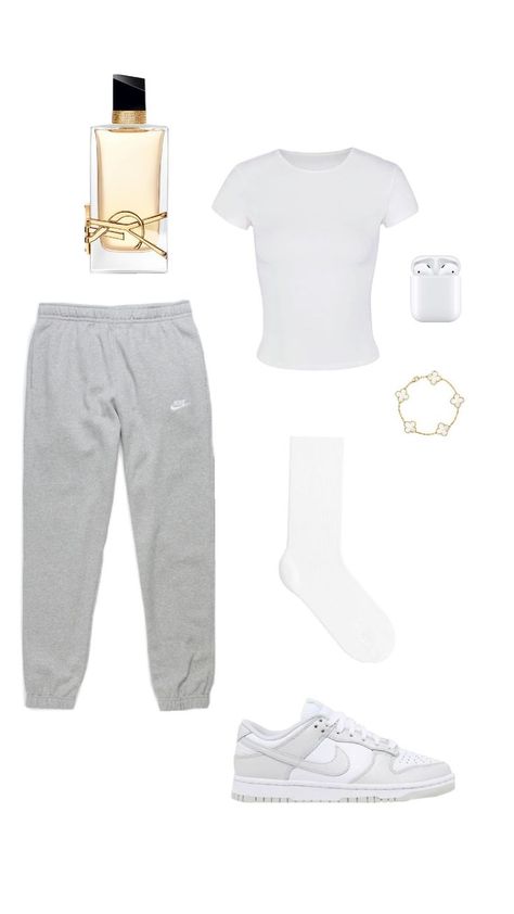 NIKE☑️ Outfit Dunk, Grey Dunks, Dunk Outfit, Drip Style, Dunks Outfit, Simple Outfits For School, Zara Drip, Clothes Items, Outfit Inspo Casual