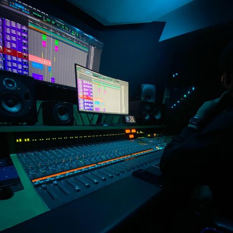 Pro Tools Recording, Music Recording Studio, Idol Aesthetic, Surface Studio, Business Vision Board, Avid Pro Tools, 2024 Moodboard, Music Recording, Career Vision Board