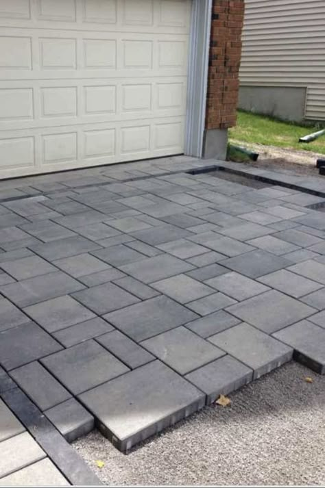 Cheap Patio Pavers, Paver Stone Patio, Paving Stone Patio, Modern Driveway, Pavers Design, Patio Layout, Driveway Paving, Patio Pavers Design, Stone Driveway