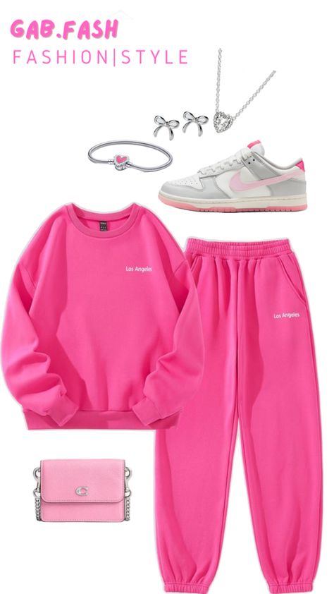 Laser Fuchsia Dunks Outfit, Fuchsia Dunks Outfit, Fuchsia Dunks, Dunks Outfit, Fly Outfit, Swag Outfits For Girls, Cute Swag Outfits, Swag Outfits, Girl Outfits