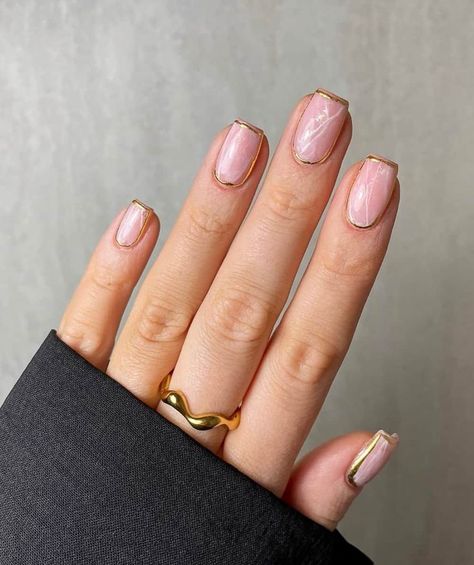 Nude Pink Nail Designs, Nude Marble Nails, Nails With Gold Flakes, Nude Pink Nails, Nude Nails With Glitter, Blush Pink Nails, Glitter Blush, Long Almond Nails, Nails With Gold