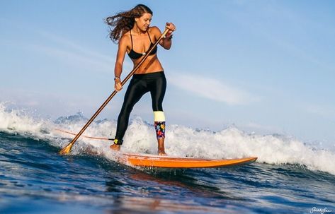 Wind Surfing Photography, Sup Girl, Paddle Board Surfing, Sarah Lee, Paddle Surf, Gopro Surfing, Sup Stand Up Paddle, Sup Boards, Paddle Surfing