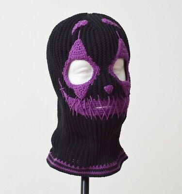 Cloth Mask Pattern, Crochet Ski Mask Free Pattern, Aesthetic Mask Design, Clown Balaclava, Ski Mask Pattern, Ski Mask Crochet, Crochet Ski Mask, Masks Design, Ski Masks