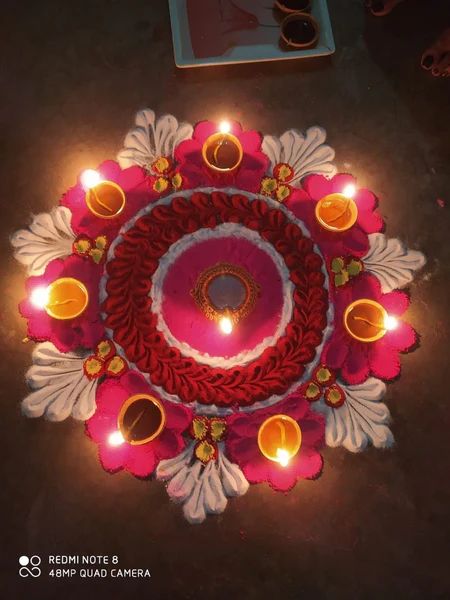 Top 150+ Diwali Decorations at Home 2023 | Kanchan Fashion Easy Yet Beautiful Rangoli, Aesthetic Rangoli For Diwali, Happy Diwali Rangoli Aesthetic, Diwali Rangoli Aesthetic, Diwali Photo Ideas For Instagram, Aesthetic Rangoli Designs For Diwali, Rangoli Designs Aesthetic, Rangoli Snap, Deepavali Photography