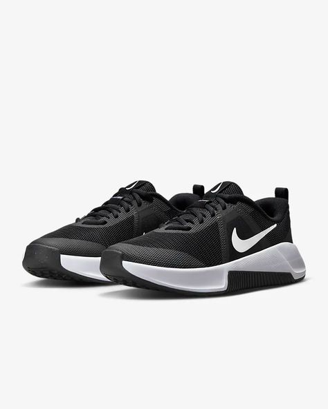 Nike MC Trainer 3 Women's Workout Shoes. Nike.com Workout Shoes Nike, Womens Workout Shoes, Women's Workout, Workout Shoes, Shoes Nike, Sneakers Fashion, Free Delivery, Mac, Nike