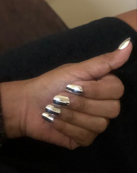 Silver chrome nails Silver Chrome Acrylic Nails, Nails Silver Chrome, Chrome Acrylic Nails, Chrome Nails Silver, Silver Chrome Nails, Nails Silver, Pearl Nails, Silver Chrome, Chrome Nails