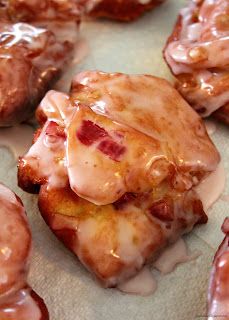 Sweet Rhubarb Cinnamon Rolls, Rhubarb Fritters Recipe, Rhubarb Rolls Recipes, Ways To Use Rhubarb, Rhubarb Appetizer, Rhubarb Cornbread, Rhubarb Pretzel Dessert, Rhubarb Savory, Rhubarb Fritters