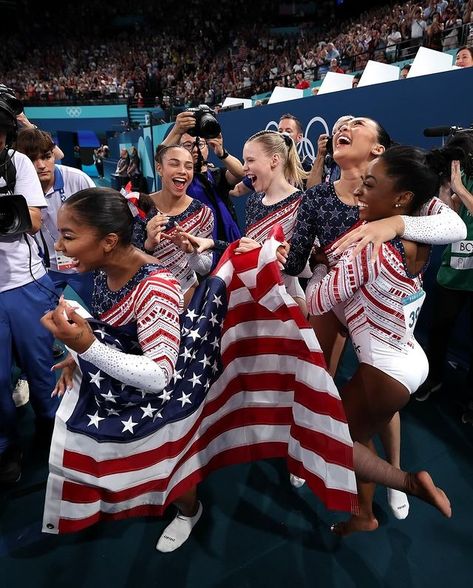 Olympic Gymnastics 🥇 • Instagram La Olympics, Gymnastics Olympics, Sports Announcer, Jade Carey, Team Usa Gymnastics, Lee Jordan, Jordan Chiles, Round Of Applause, Gymnastics Team