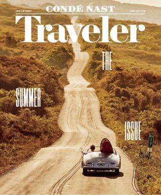 Condé Nast Traveler Design Layout Magazine, Travel Magazine Cover, Conde Nast Traveler Magazine, Collage Magazine, Graphic Design Magazine, Layout Magazine, What Is Fashion Designing, Youtube Cover, Korean Magazine