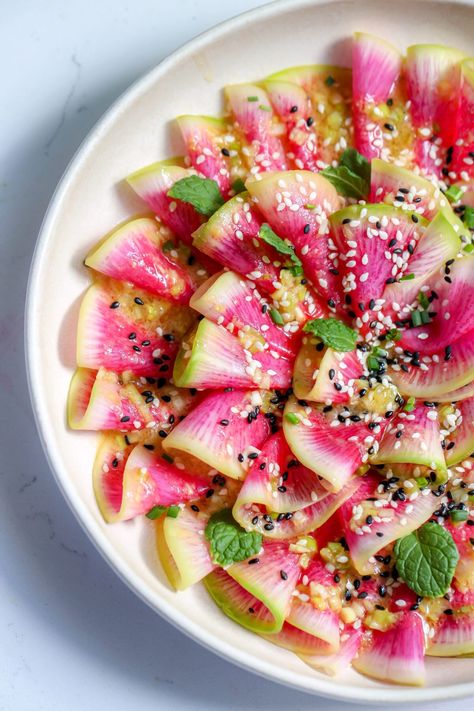 Watermelon Radish Salad & Miso Scallion Vinaigrette - Food My Muse Watermelon Radish Salad, Salad Recipe Ideas, Watermelon Radish, Radish Salad, White Miso, Potato Peeler, Radishes, Rice Vinegar, Pretty Food