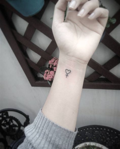 Female Symbol 💑 #tattoo #tattoos #feminine #heart #hearttattoo #venus #venustattoo #art #designs Female Symbol Tattoo, Venus Tattoo, Tattoos Feminine, Feminist Tattoo, Symbol Tattoo, Tattoo Symbols, Female Symbol, Heart Tattoos, Bff Tattoos