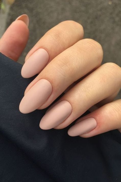 Quiet Luxury Fall Nail Trends Matte Nude Nails, Neutral Nails Acrylic, Fall Nail Trends, Casual Nails, Oval Nails, Neutral Nails, Girls Nails, Luxury Nails, Fabulous Nails