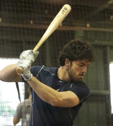 Dansby-Swanson-Louisville-Slugger-Bat Base Ball Players, Dansby Swanson Aesthetic, Dansby Swanson Hair, Kai Rhodes, Louisville Slugger Bat, Liz Tomforde, Hot Baseball Players, Baseball Men, Dansby Swanson