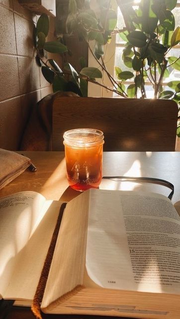 Cafe Bible Study, Cozy Bible Aesthetic, Cozy Bible Study, Bible Study Pictures, Devotion Aesthetic, Bible Aesthetic, Give Me Jesus, Bible Time, Bible Notes