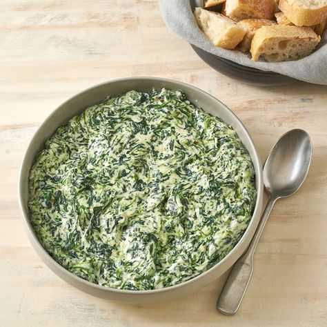 Creamed Spinach Boston Market, Spinach And Cream Cheese Recipes, Spinach With Cream Cheese, Boston Market Creamed Spinach, Spicy Roast Chicken, Chicken Rub Recipes, Chive Cream Cheese, Applebees Recipes, Cream Spinach