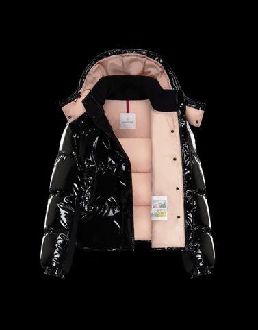 Moncler Jacket Women, Cute Coats, Moncler Women, Moncler Jacket, Baggy Pants, Lily Collins, Winter Jackets Women, Cute Everyday Outfits, Cute Simple Outfits