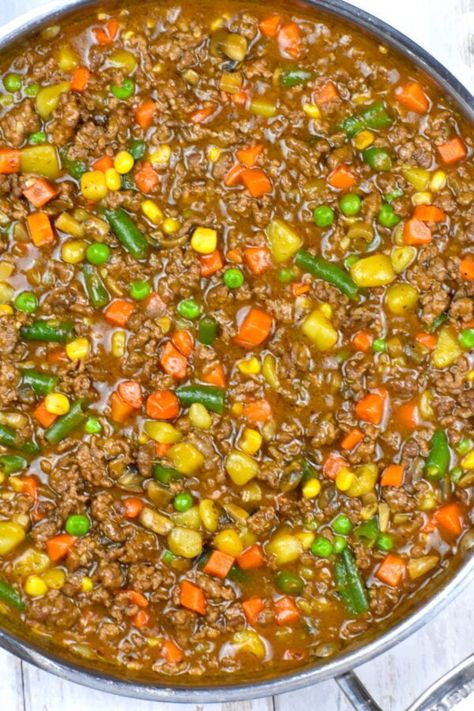 Minced Beef Recipes Easy, Ground Beef And Vegetables, Beef Gravy Recipe, Wine Tasting Food, فاصوليا خضراء, Ground Lamb Recipes, Australian Recipes, Savoury Mince, Vegetable Gravy