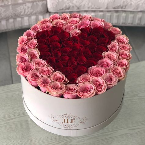 Yelena Grandiose Heart Rose Box I Love You Boxes With Roses, Flowershop Ideas, Heart Box With Flowers And Chocolate, Red Roses In A Box, Big Teddy Bear And Flowers Gift, Luxury Flower Box Roses, Rosen Box, Luxury Flower Bouquets, Heart Rose