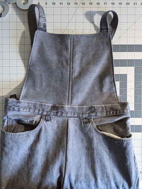 Overalls Diy How To Make, How To Turn Jeans Into Overalls, Turn Jeans Into Overalls, Overalls To Dress Diy, Diy Denim Overalls, How To Sew Overalls, Free Overall Pattern Women, Upcycling Overalls, How To Make Overalls