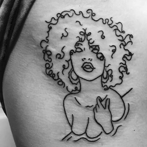 Afro Tattoo, African Tattoo, Muster Tattoos, Black Girls With Tattoos, Tattoos For Black Skin, Dope Tattoos For Women, Stylist Tattoos, Dope Tattoos, Simplistic Tattoos