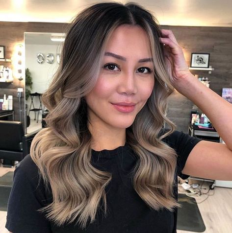 Fall Hair Color Ideas, Balayage Hair Dark, Fall Hair Color For Brunettes, Brunette Balayage Hair, Low Maintenance Hair, Brown Hair Balayage, Let You Go, Mom Hairstyles, Light Hair Color