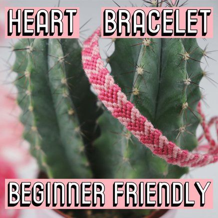 Normal pattern #149 | BraceletBook Heart Macrame Bracelet, Heart Friendship Bracelet Tutorial, Embroidery Floss Projects, Bracelet Videos, Bracelet Photography, Diy Friendship Bracelets Easy, Hannah Ideas, Heart Friendship Bracelet, Girls Activities