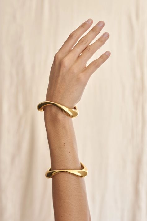 Sculptural Jewelry, Charlotte Chesnais, The Bangles, Gold Bracelets, Jewelry Lookbook, Jewelry Photography, Jewelry Inspo, Gold Gold, Gold Bangles