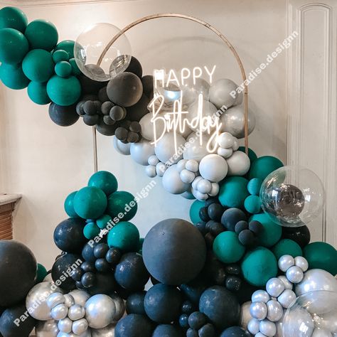 #balloondecoration#balloon#balloondecor#blackandgreenballoons#adultballoondecor Black And Silver Balloons, Bond Party, 21st Birthday Balloons, 18th Party, Black And White Balloons, Silver Balloons, 21st Bday Ideas, Cheer Life, Balloon Arches