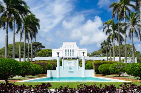 Laie Hawaii Temple Laie Hawaii Temple, Laie Hawaii, Hawaii Temple, Lds Temple Pictures, Cedar City Utah, Salt Lake City Temple, Lds Living, Temple Pictures, Ancient Greek Architecture