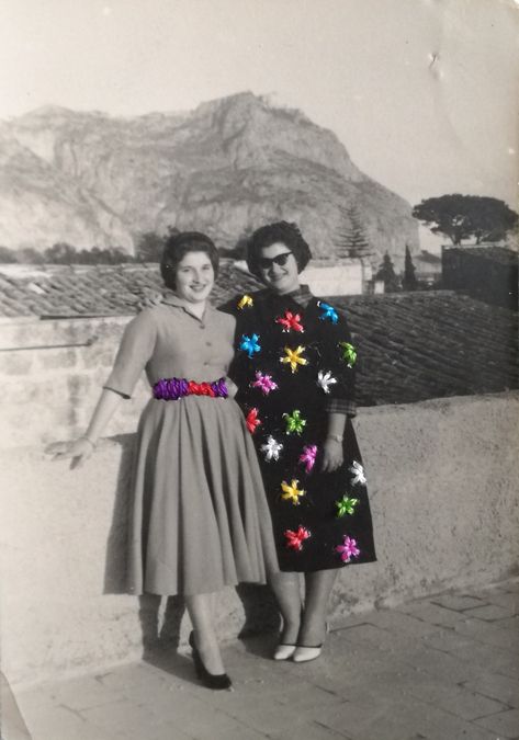 Embroidery On Photographs, Embroidery On Photos, Embroidery Photography, Embroidered Photos, Embroidered Photography, Embroidered Photo Art, Embroidered Photographs, Photo Embroidery, Embroidered Paper