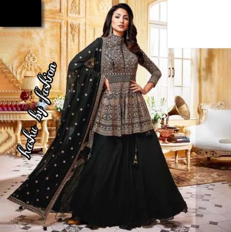 Top Trending # Fancy dress new collation # fashion by hashu😇 Black Dresses For Party, Velvet Dress Designs, Latest Bridal Dresses, Stylish Short Dresses, Velvet Dresses, Indian Dresses Traditional, Fancy Dresses Long, Designer Dresses Casual, Stylish Party Dresses