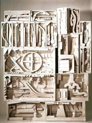 Louise Nevelson George Grosz, Joseph Cornell, Louise Nevelson, Found Object Art, Relief Sculpture, Found Art, Oldenburg, Foto Art, Assemblage Art