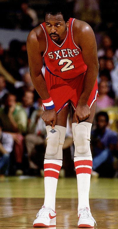 Moses Malone.  4-5-4. James Naismith, Moses Malone, Philly Sports, Kobe Bryant Nba, Philadelphia Sports, Basketball Photos, Basketball Is Life, Basketball Photography, Nba Legends