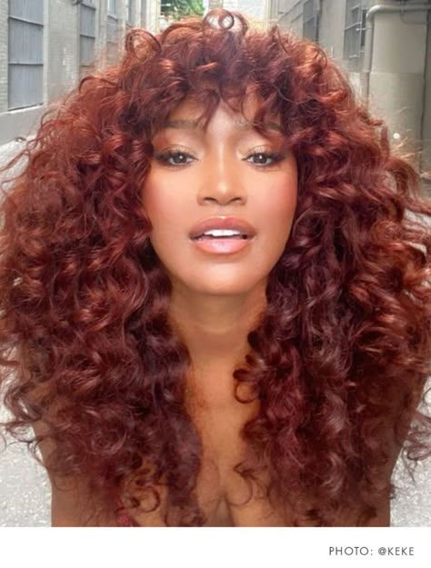 Short Curtain Bangs, Hair Color For Dark Skin Tone, Auburn Hair Color, Hair Color For Dark Skin, Short Curtain, Highlight Color, Colors For Dark Skin, Product Testing, Pelo Afro