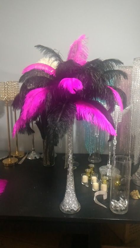 Hot Pink Centerpieces, Eiffel Tower Vase, Pink Birthday Party Decorations, Ostrich Feather Centerpieces, Black Centerpieces, Masquerade Party Decorations, Taylor Swift Birthday Party Ideas, Bday Decor, Playboy Mansion